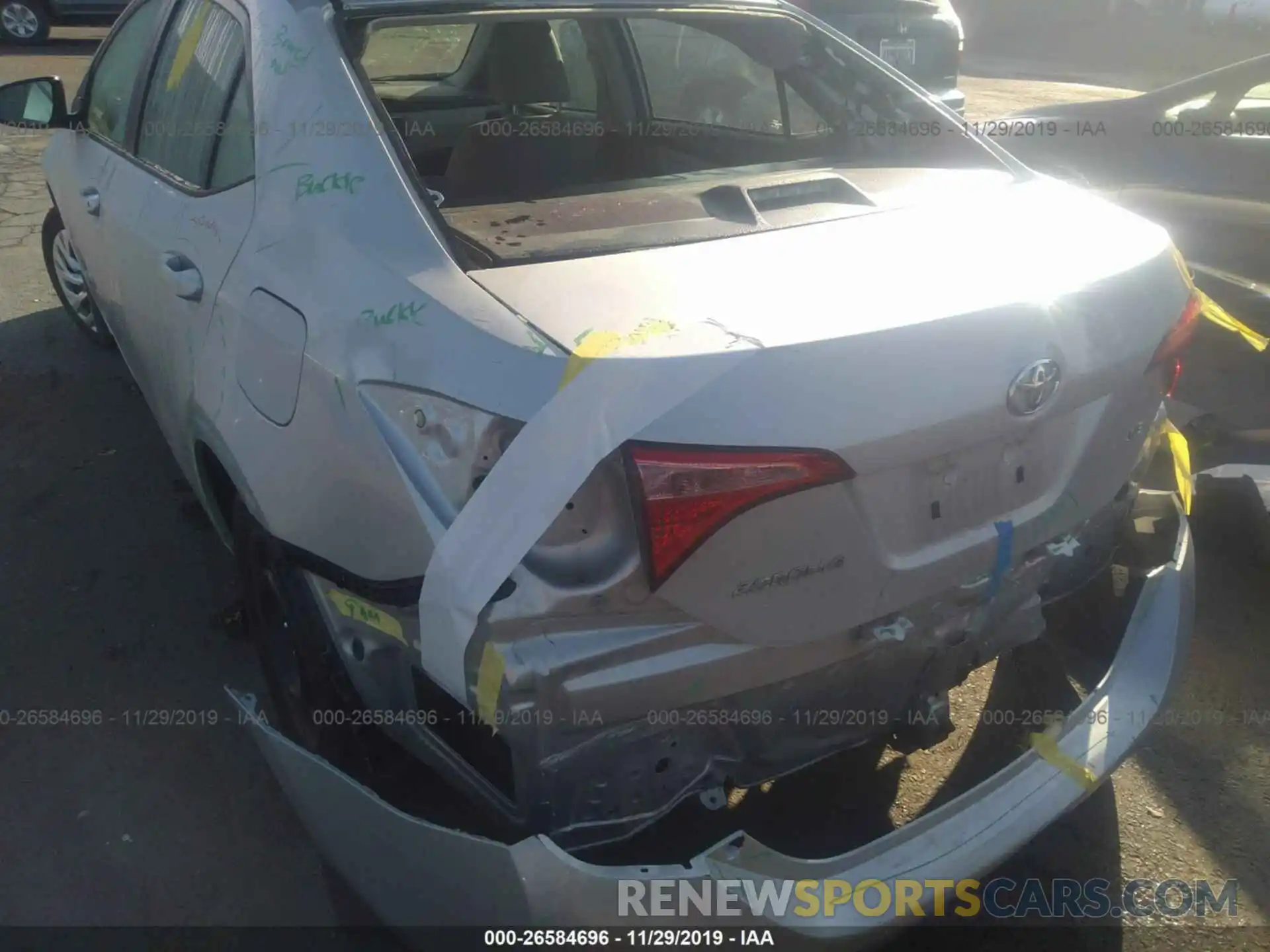 6 Photograph of a damaged car 5YFBURHE1KP870057 TOYOTA COROLLA 2019