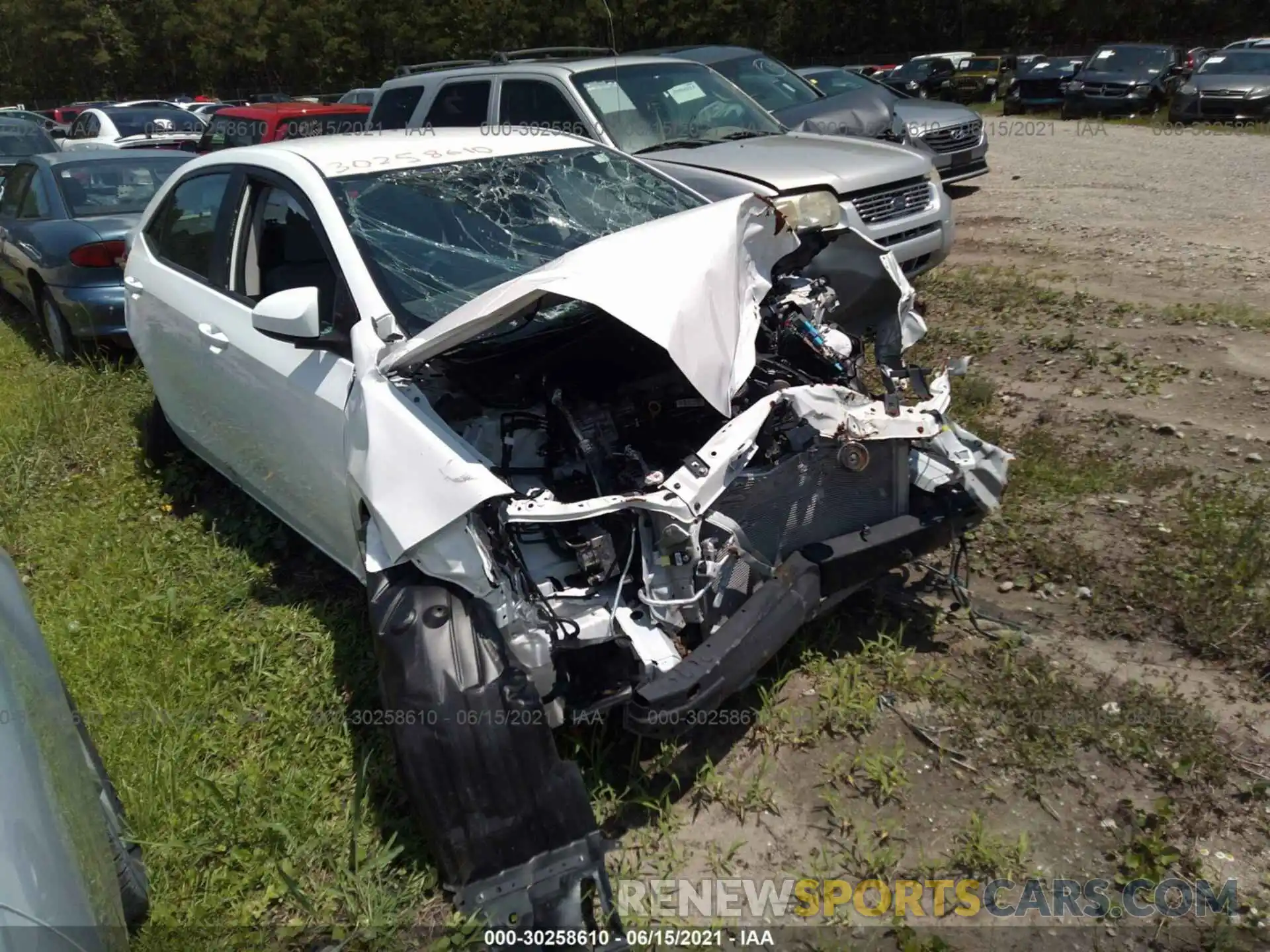 1 Photograph of a damaged car 5YFBURHE1KP870642 TOYOTA COROLLA 2019