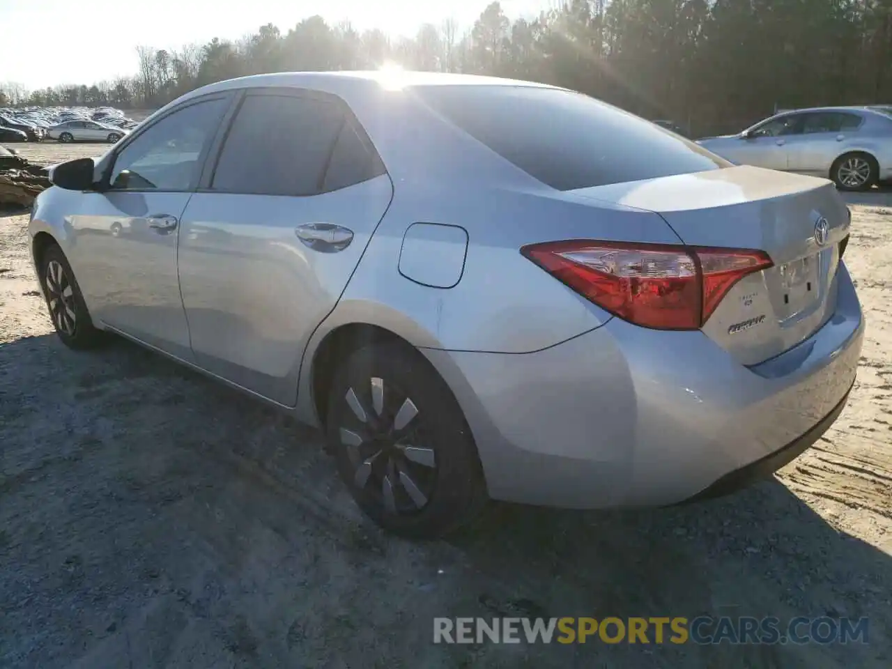 3 Photograph of a damaged car 5YFBURHE1KP871127 TOYOTA COROLLA 2019