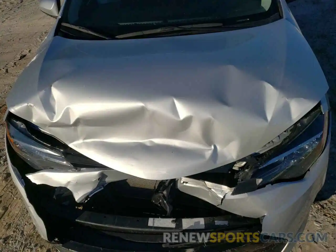 7 Photograph of a damaged car 5YFBURHE1KP871127 TOYOTA COROLLA 2019