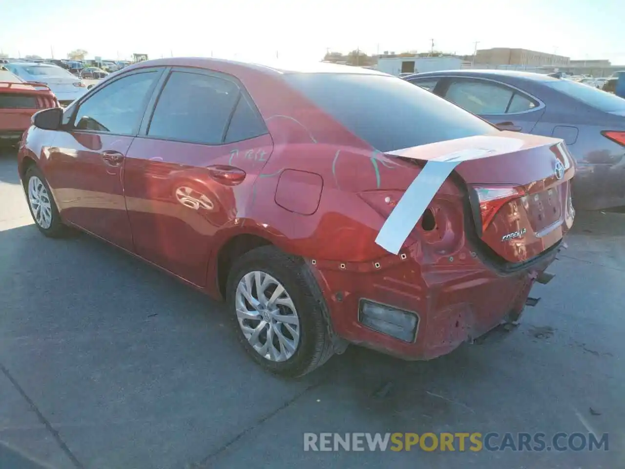 3 Photograph of a damaged car 5YFBURHE1KP872326 TOYOTA COROLLA 2019