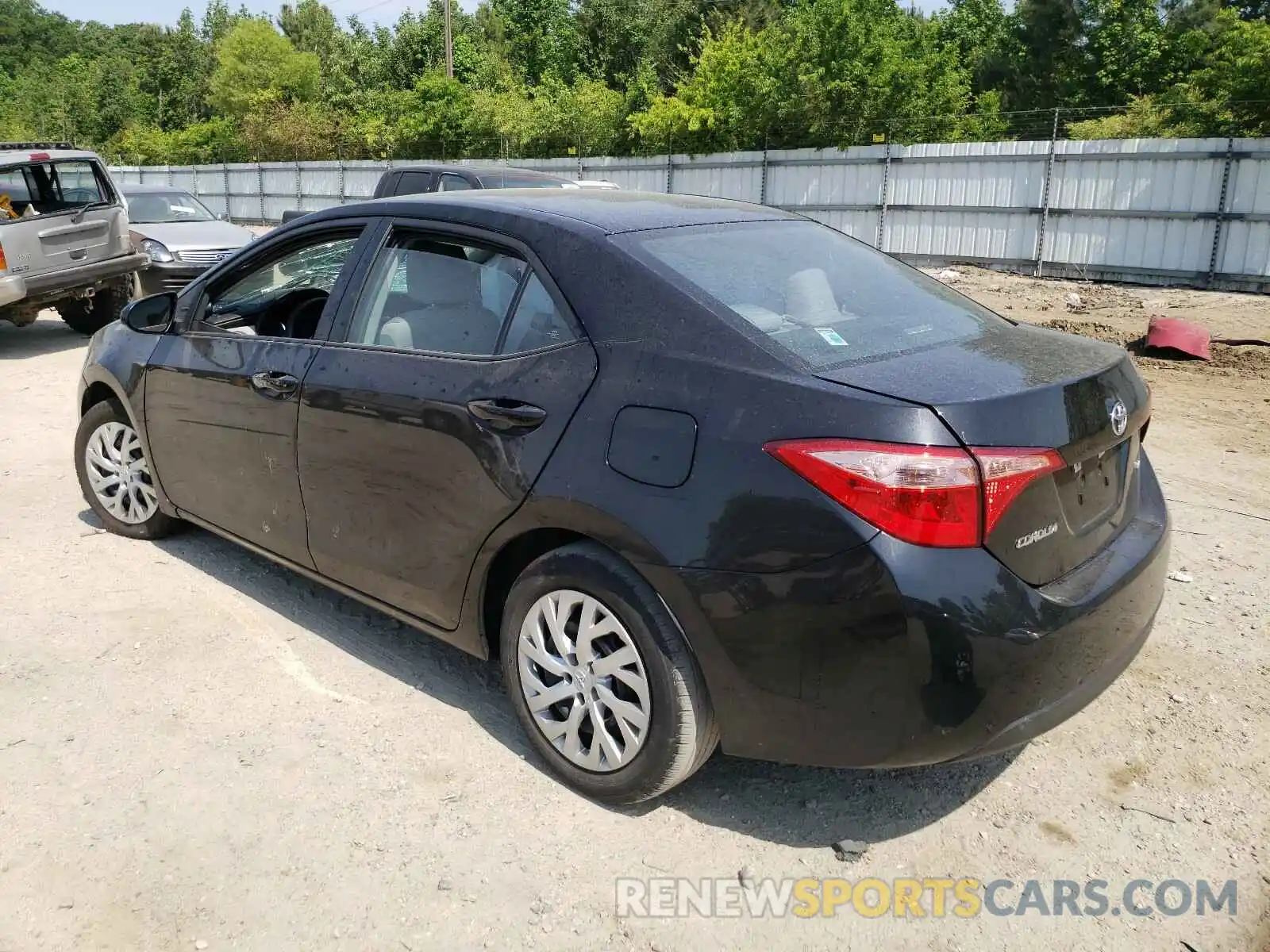 3 Photograph of a damaged car 5YFBURHE1KP872973 TOYOTA COROLLA 2019