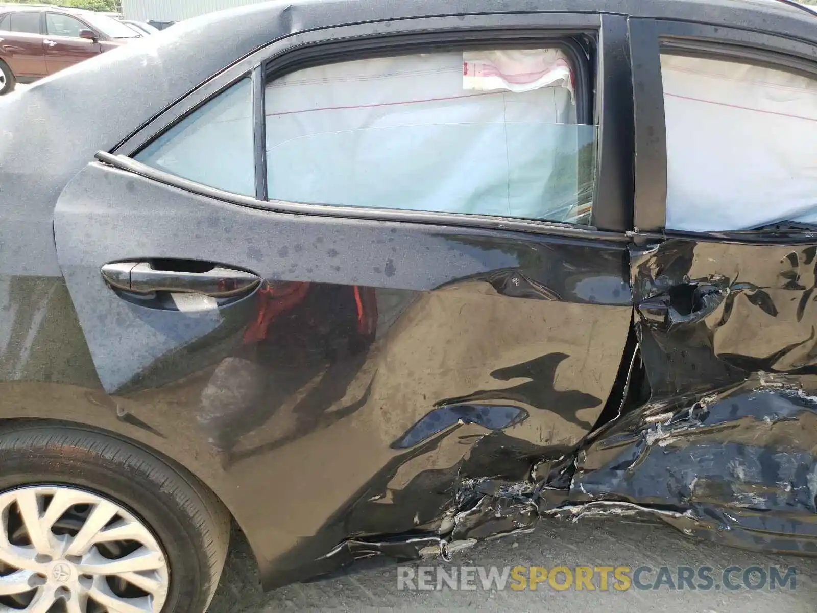 6 Photograph of a damaged car 5YFBURHE1KP872973 TOYOTA COROLLA 2019