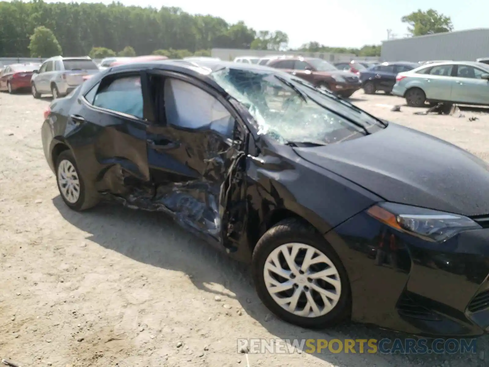 9 Photograph of a damaged car 5YFBURHE1KP872973 TOYOTA COROLLA 2019