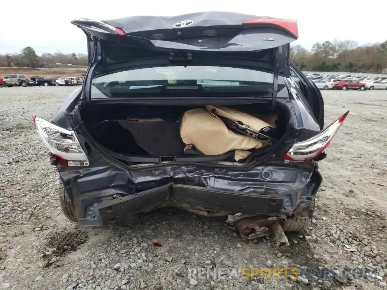 9 Photograph of a damaged car 5YFBURHE1KP873153 TOYOTA COROLLA 2019