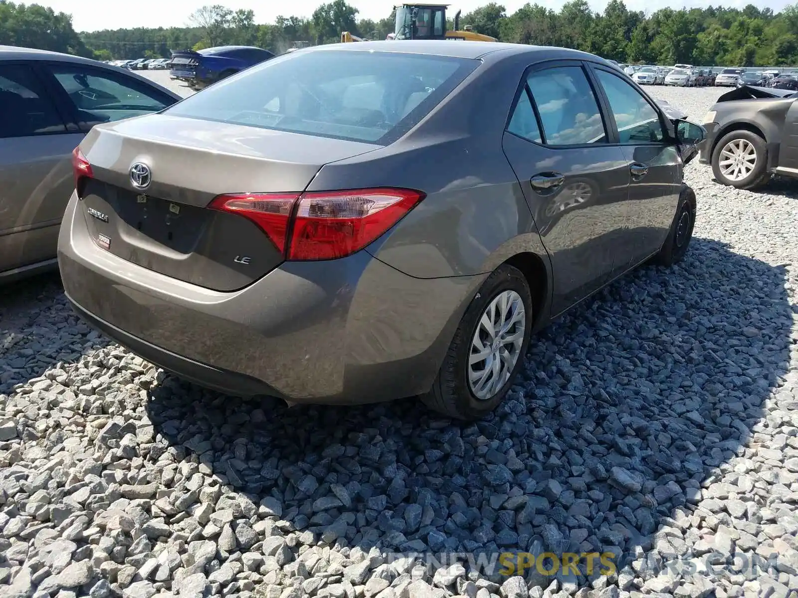 4 Photograph of a damaged car 5YFBURHE1KP873332 TOYOTA COROLLA 2019