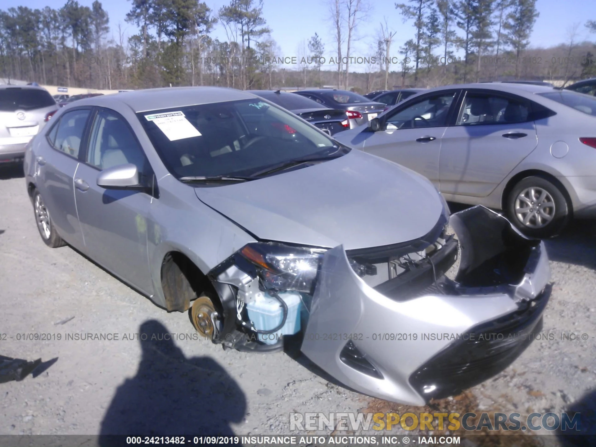 1 Photograph of a damaged car 5YFBURHE1KP873606 TOYOTA COROLLA 2019