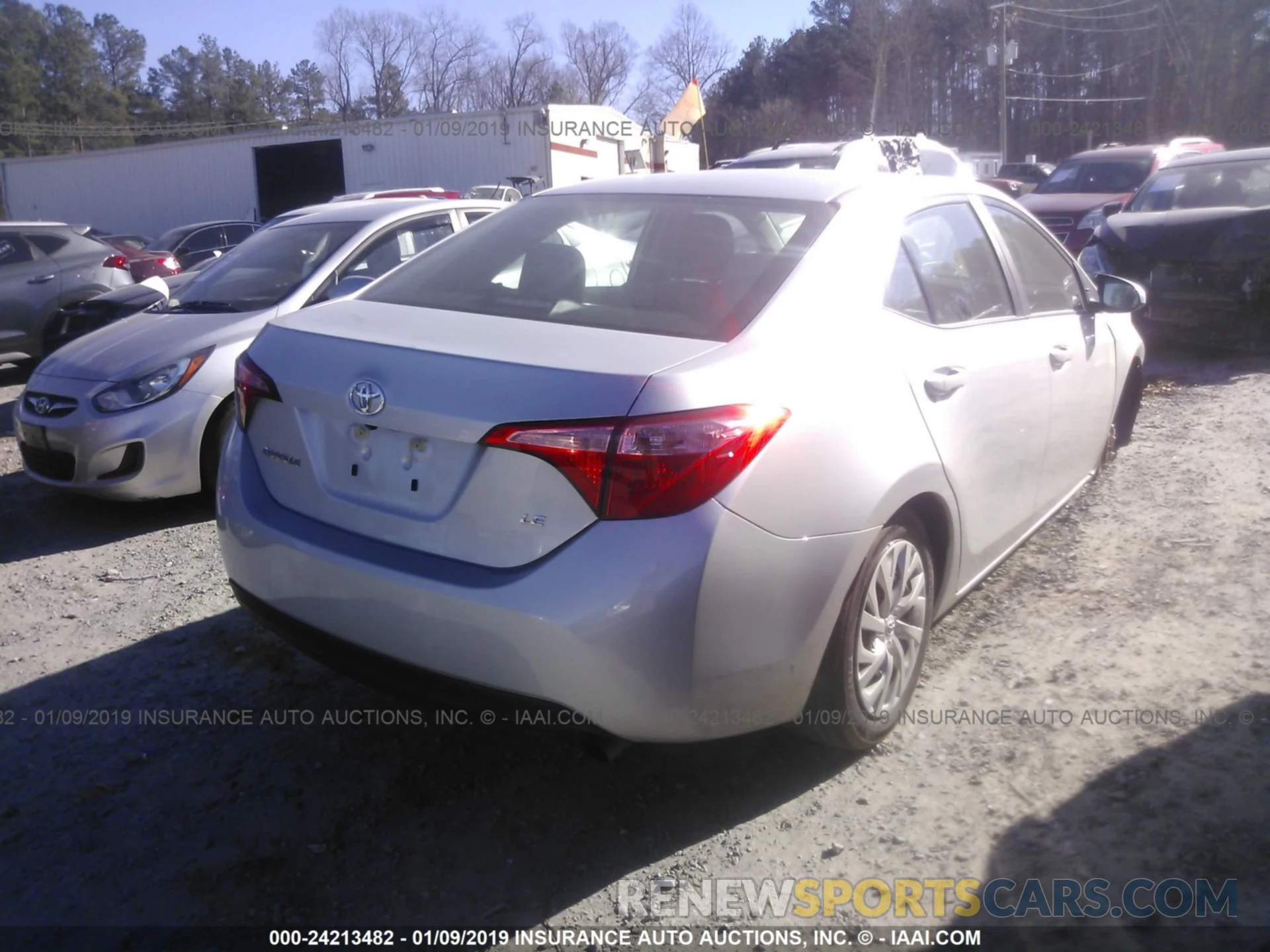 4 Photograph of a damaged car 5YFBURHE1KP873606 TOYOTA COROLLA 2019