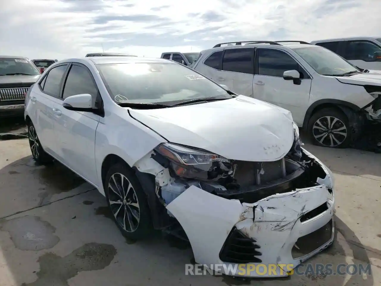 1 Photograph of a damaged car 5YFBURHE1KP873993 TOYOTA COROLLA 2019