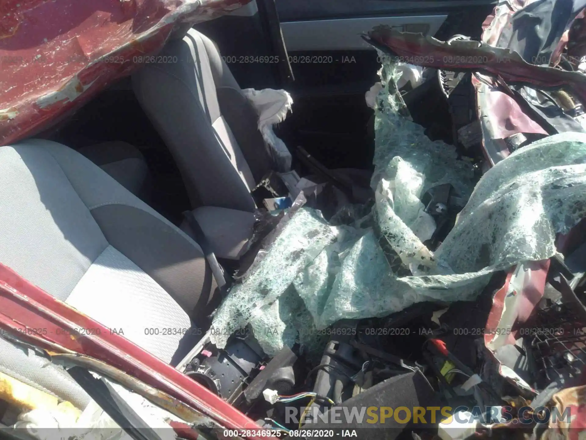 5 Photograph of a damaged car 5YFBURHE1KP875050 TOYOTA COROLLA 2019