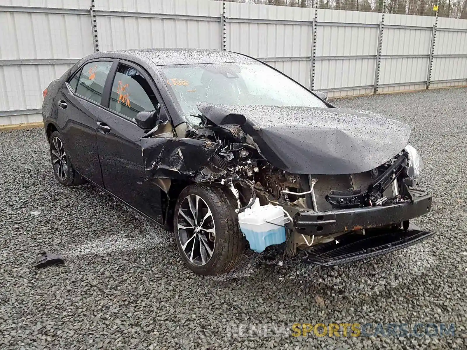 1 Photograph of a damaged car 5YFBURHE1KP875078 TOYOTA COROLLA 2019