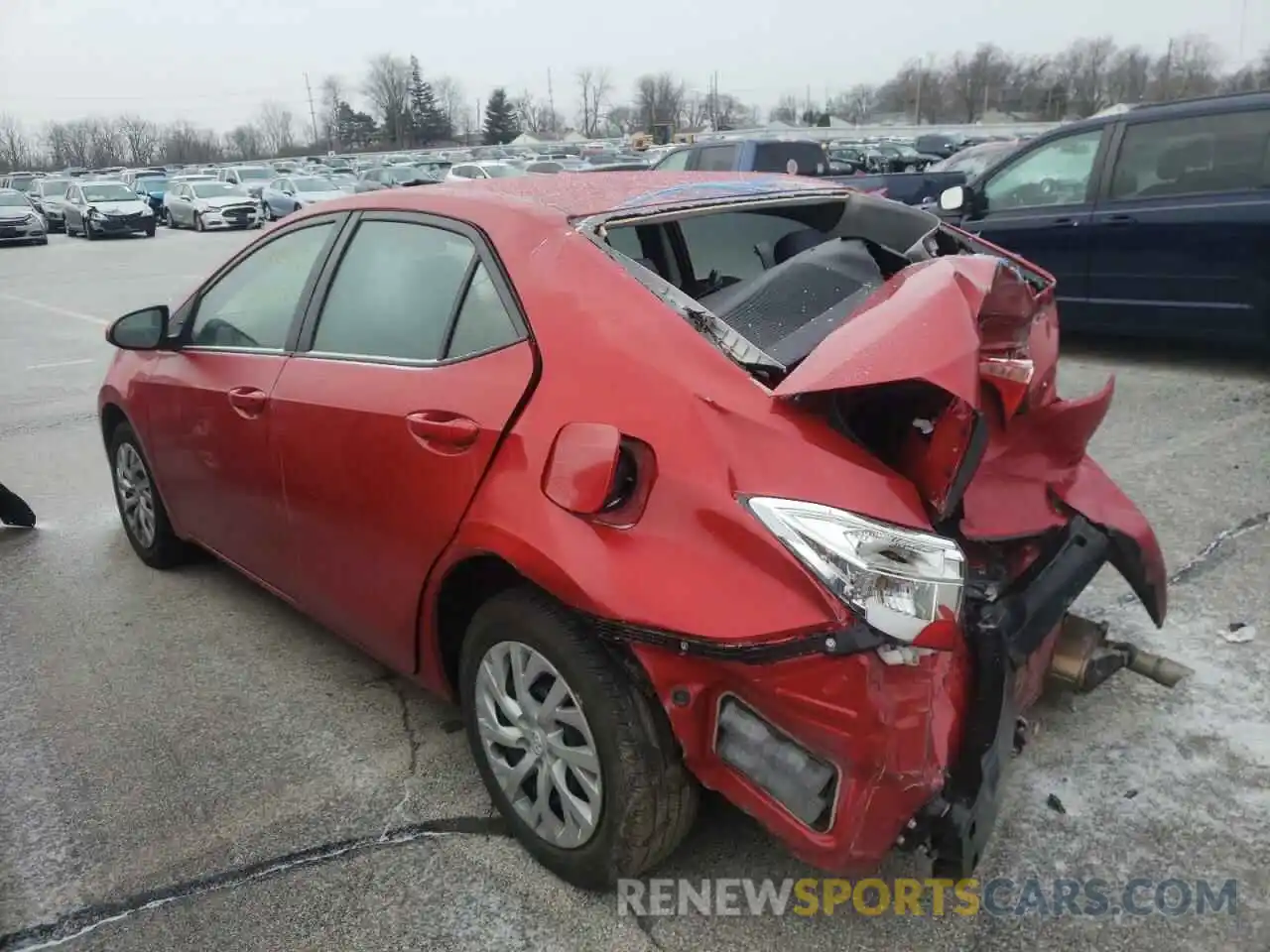 3 Photograph of a damaged car 5YFBURHE1KP875128 TOYOTA COROLLA 2019