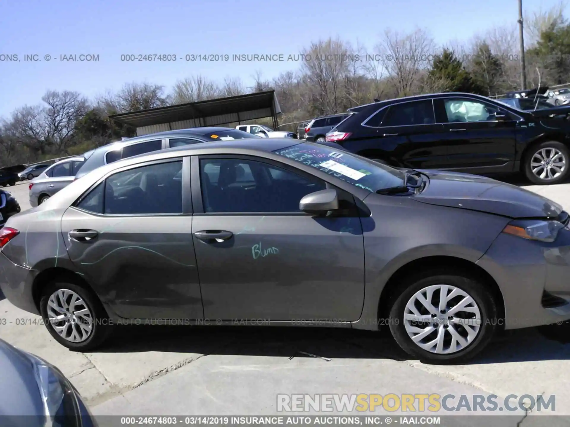 6 Photograph of a damaged car 5YFBURHE1KP875386 TOYOTA COROLLA 2019