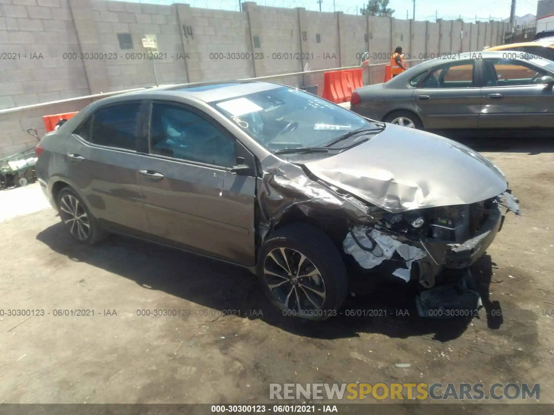 1 Photograph of a damaged car 5YFBURHE1KP875551 TOYOTA COROLLA 2019