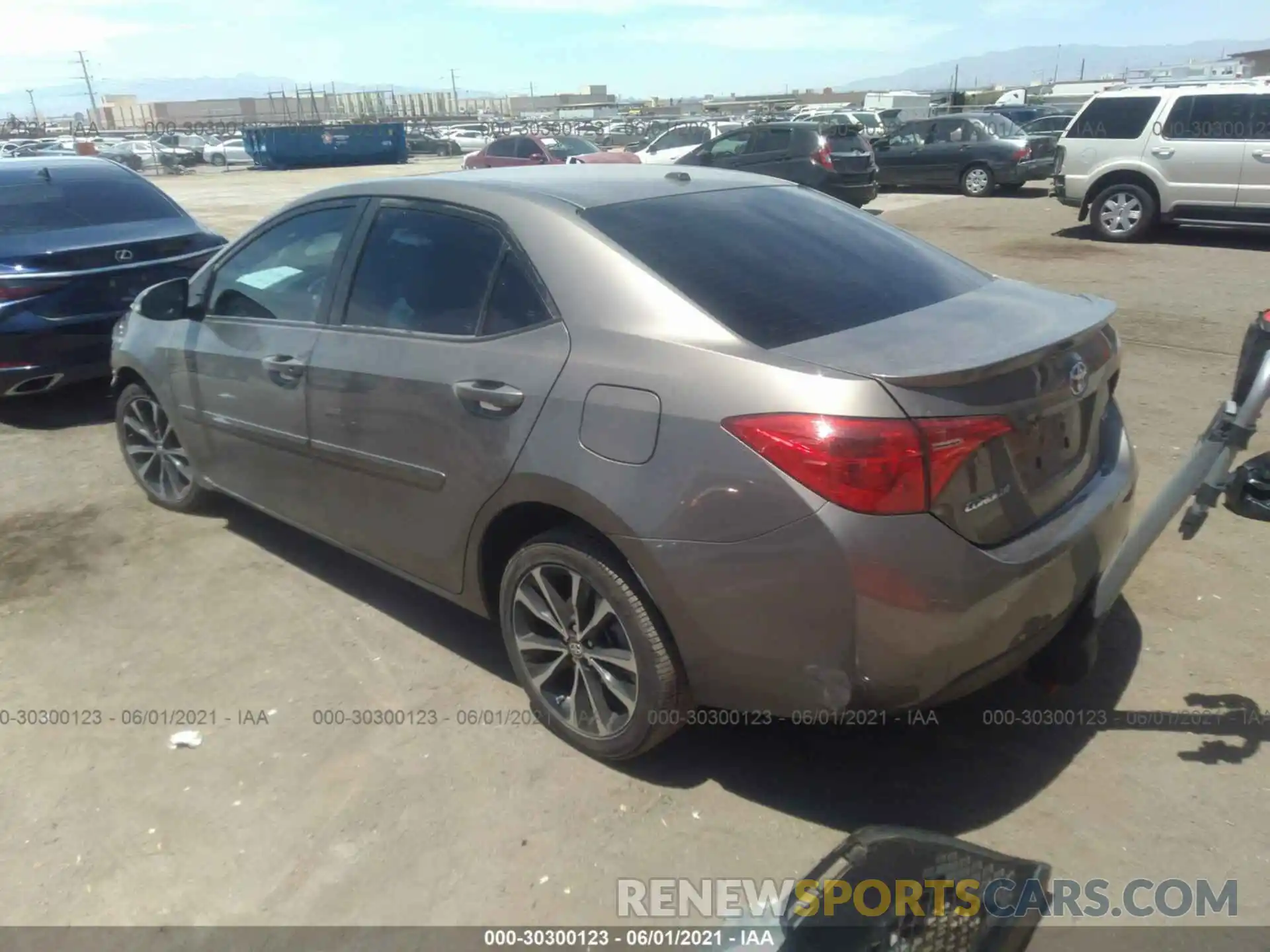 3 Photograph of a damaged car 5YFBURHE1KP875551 TOYOTA COROLLA 2019