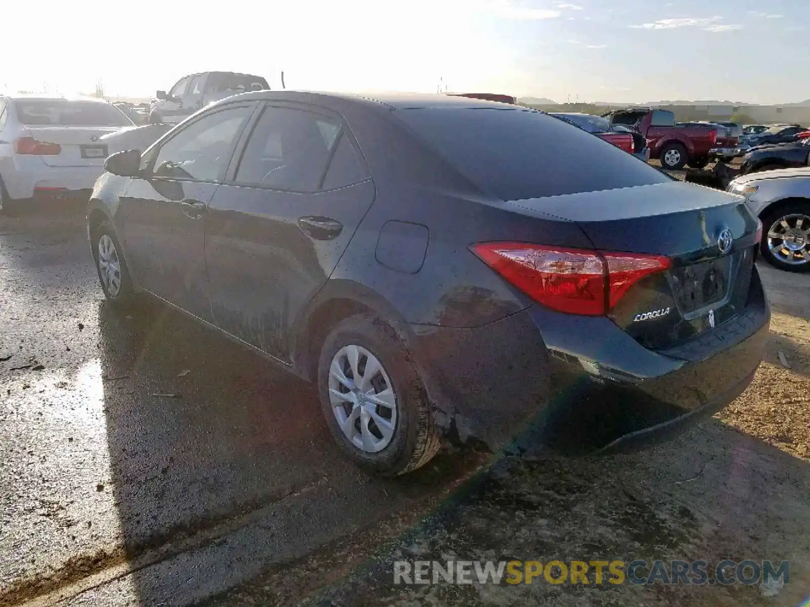 3 Photograph of a damaged car 5YFBURHE1KP876277 TOYOTA COROLLA 2019