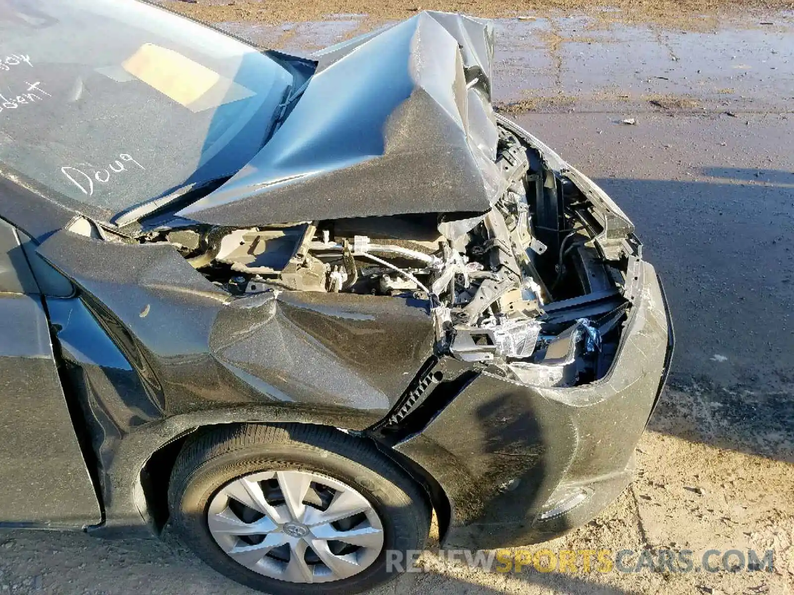 9 Photograph of a damaged car 5YFBURHE1KP876277 TOYOTA COROLLA 2019