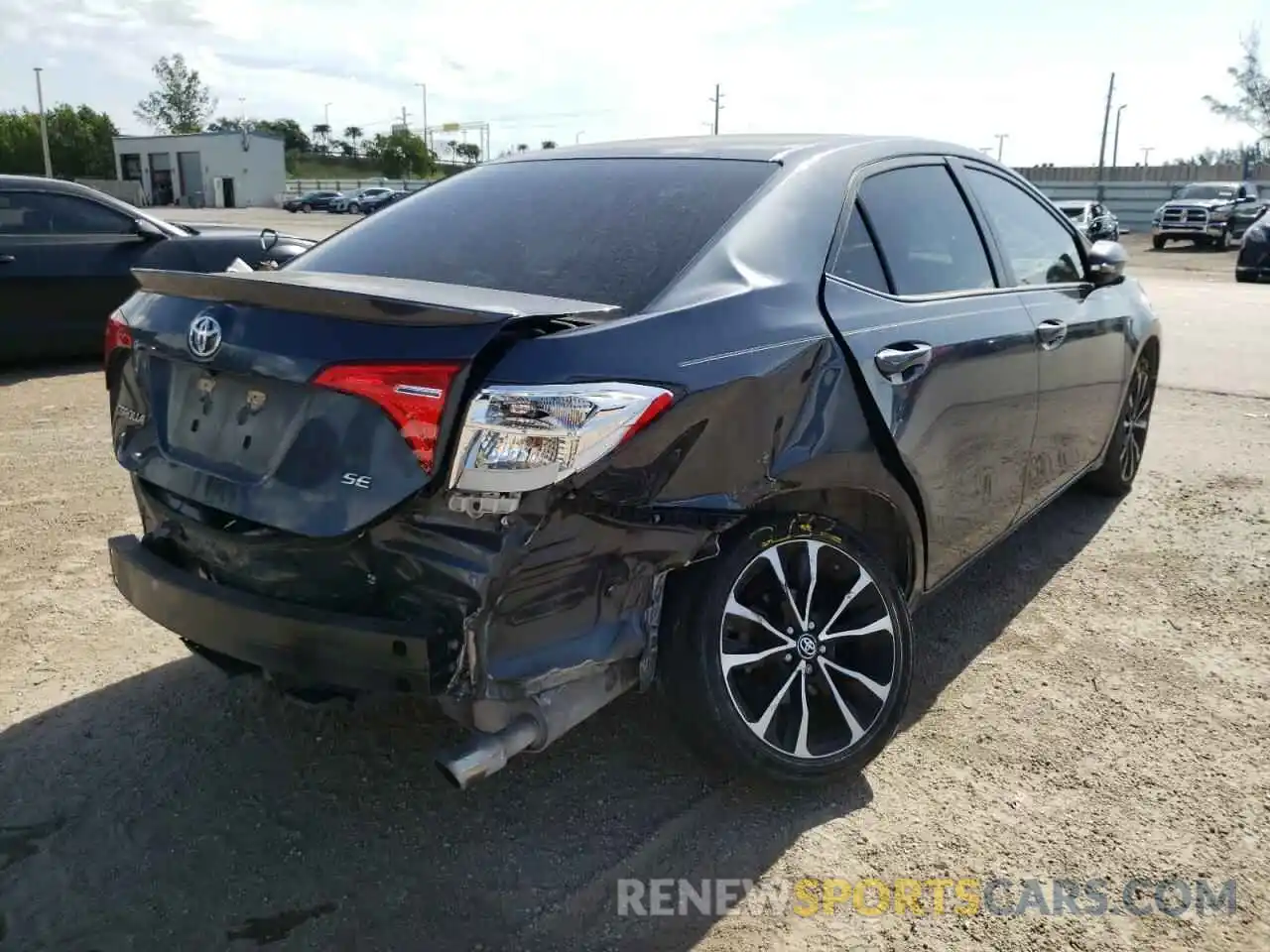 4 Photograph of a damaged car 5YFBURHE1KP877042 TOYOTA COROLLA 2019