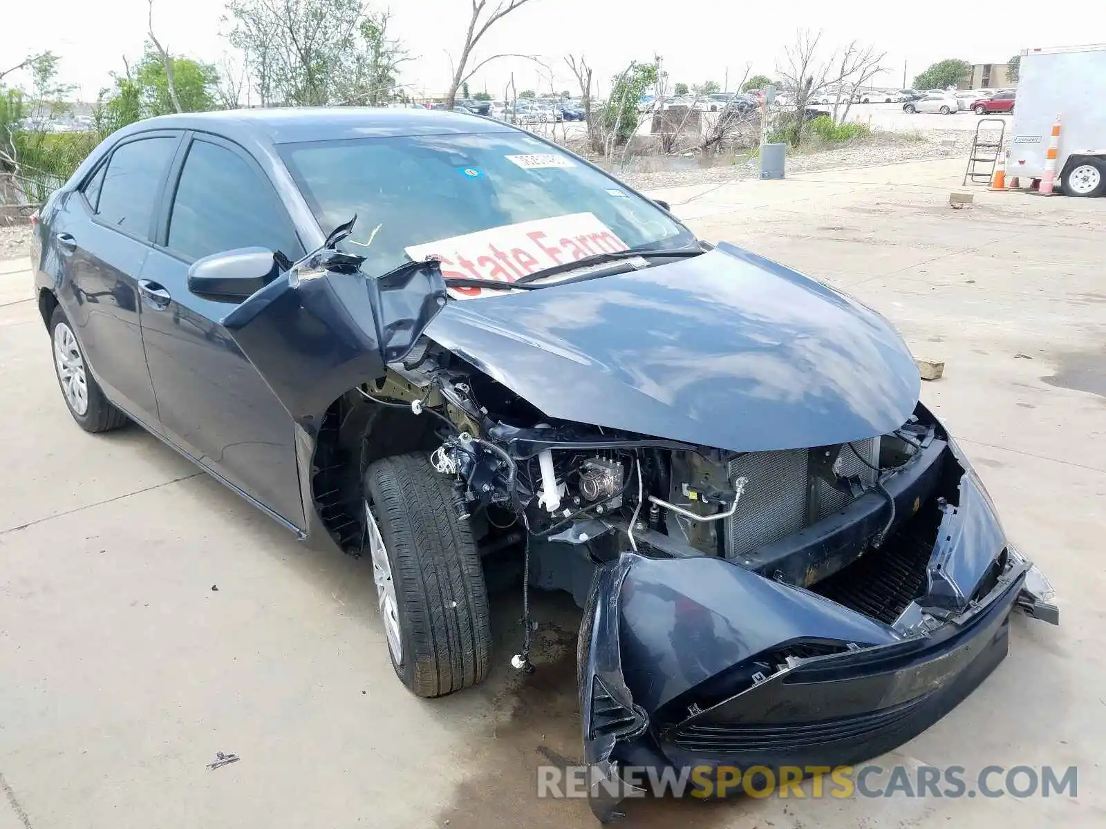 1 Photograph of a damaged car 5YFBURHE1KP877381 TOYOTA COROLLA 2019