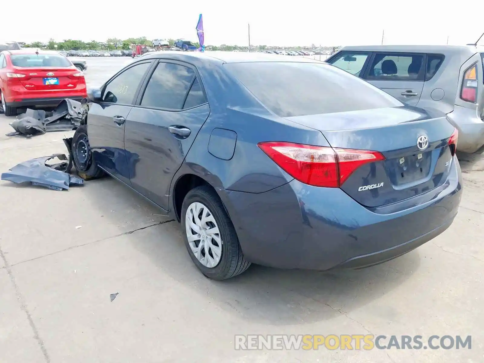 3 Photograph of a damaged car 5YFBURHE1KP877381 TOYOTA COROLLA 2019