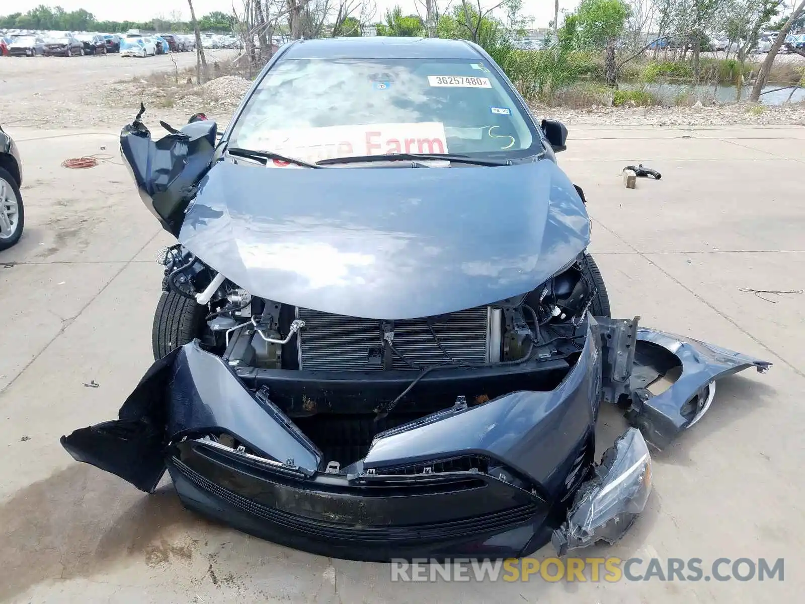 9 Photograph of a damaged car 5YFBURHE1KP877381 TOYOTA COROLLA 2019