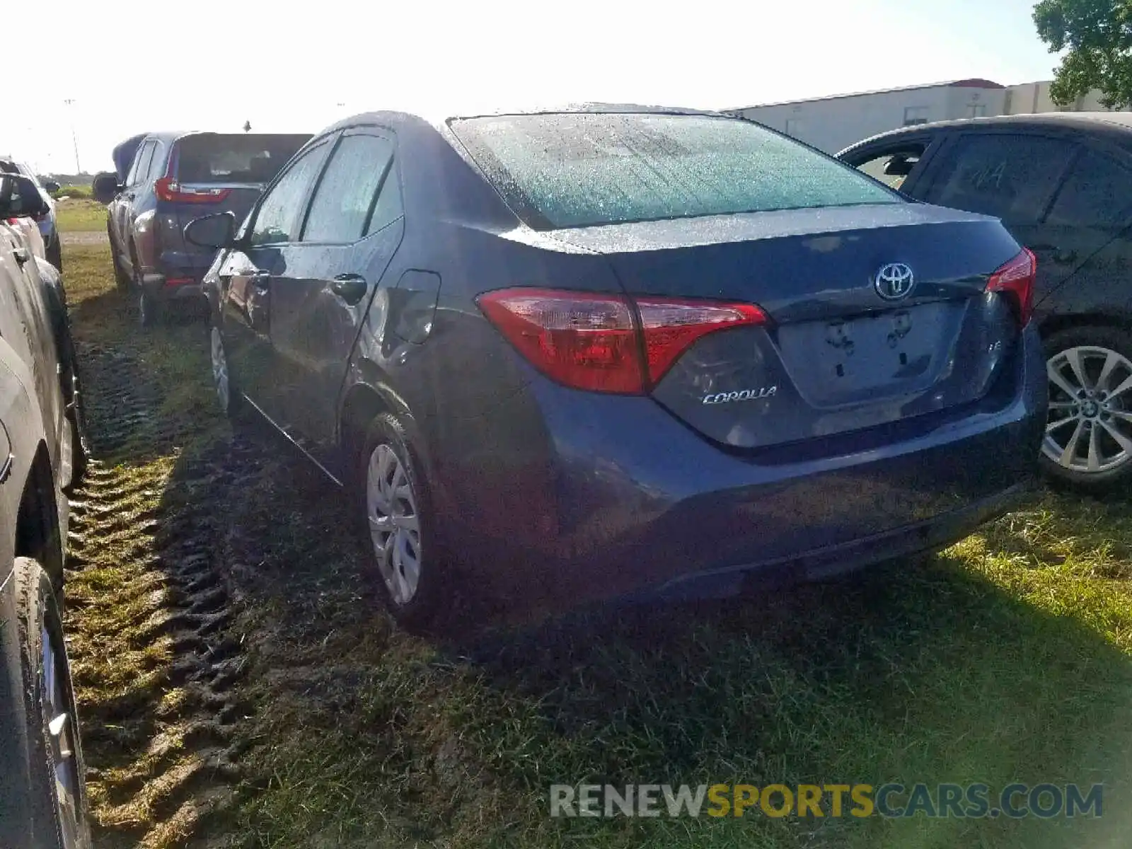 3 Photograph of a damaged car 5YFBURHE1KP878045 TOYOTA COROLLA 2019