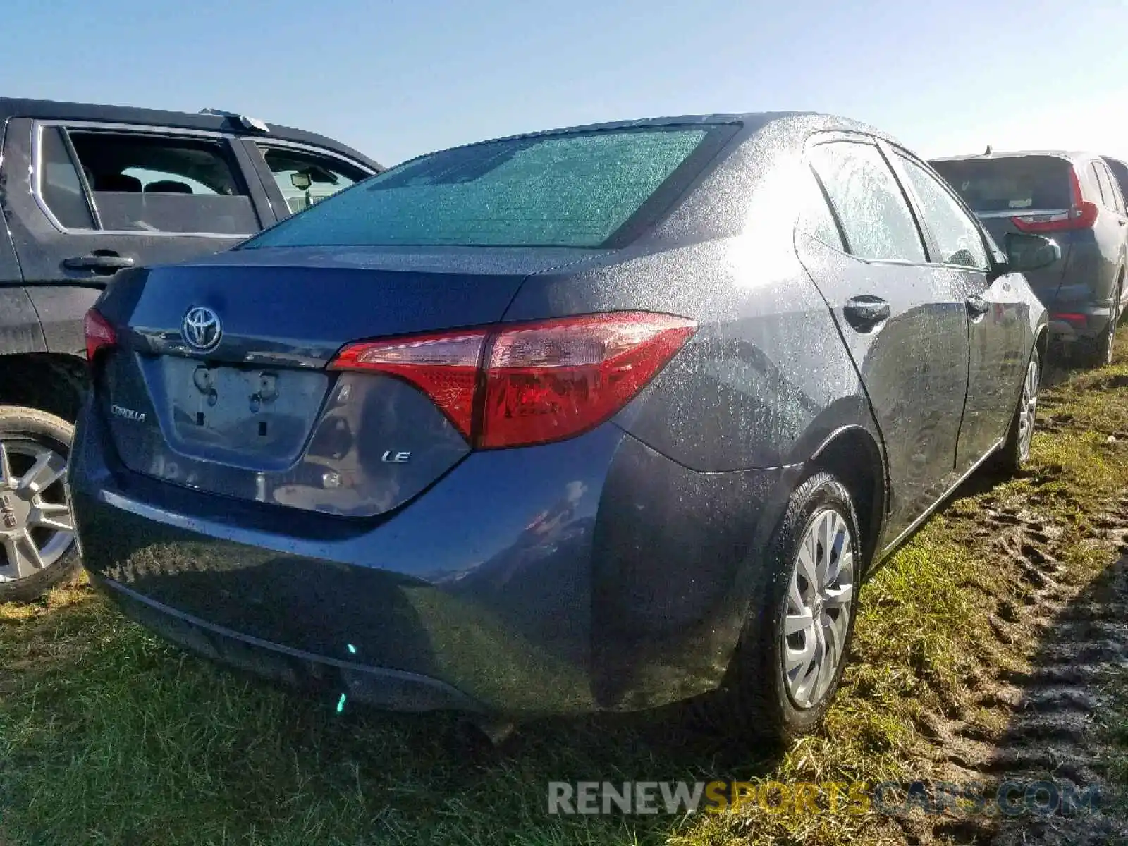 4 Photograph of a damaged car 5YFBURHE1KP878045 TOYOTA COROLLA 2019