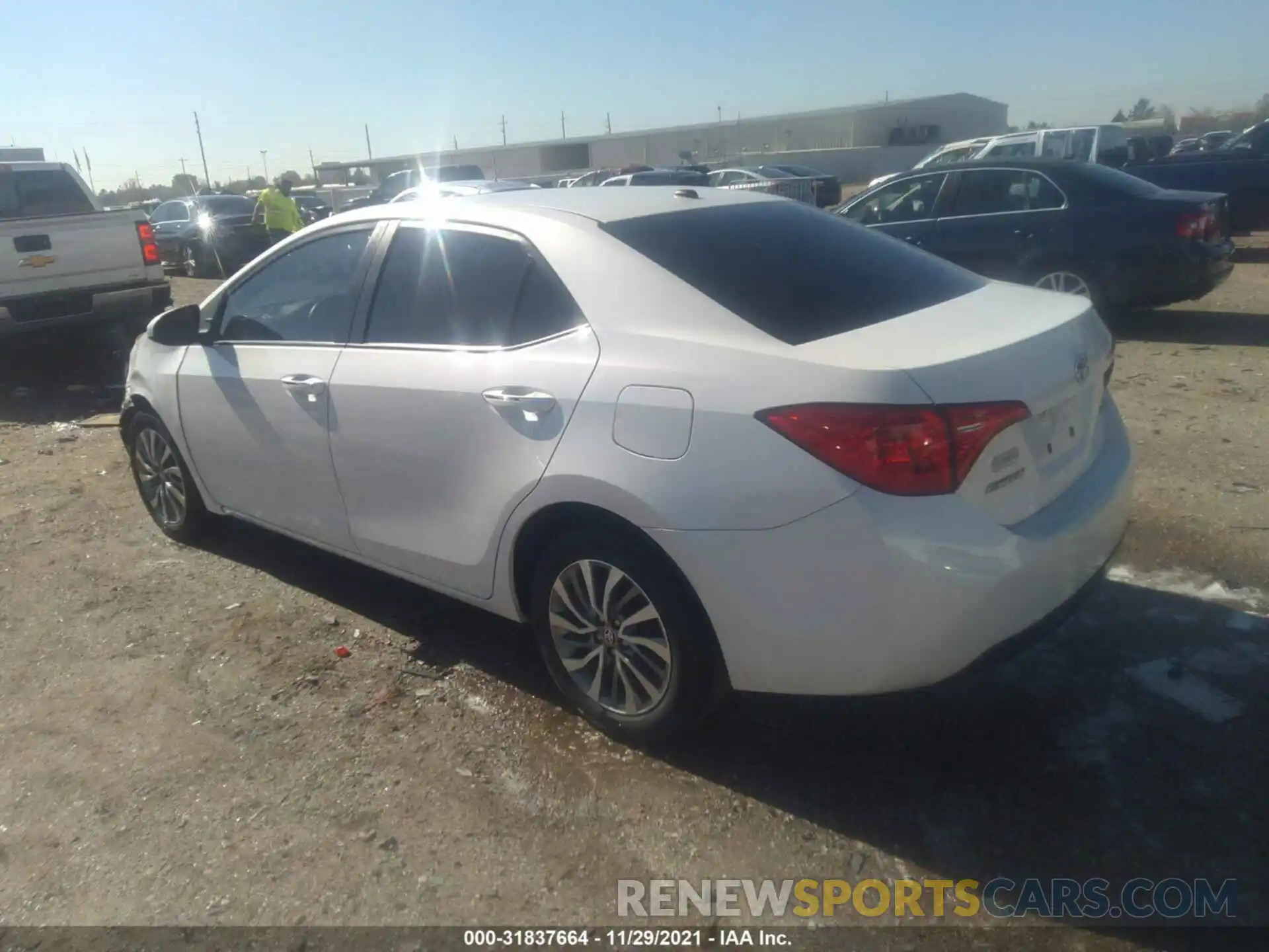 3 Photograph of a damaged car 5YFBURHE1KP878286 TOYOTA COROLLA 2019