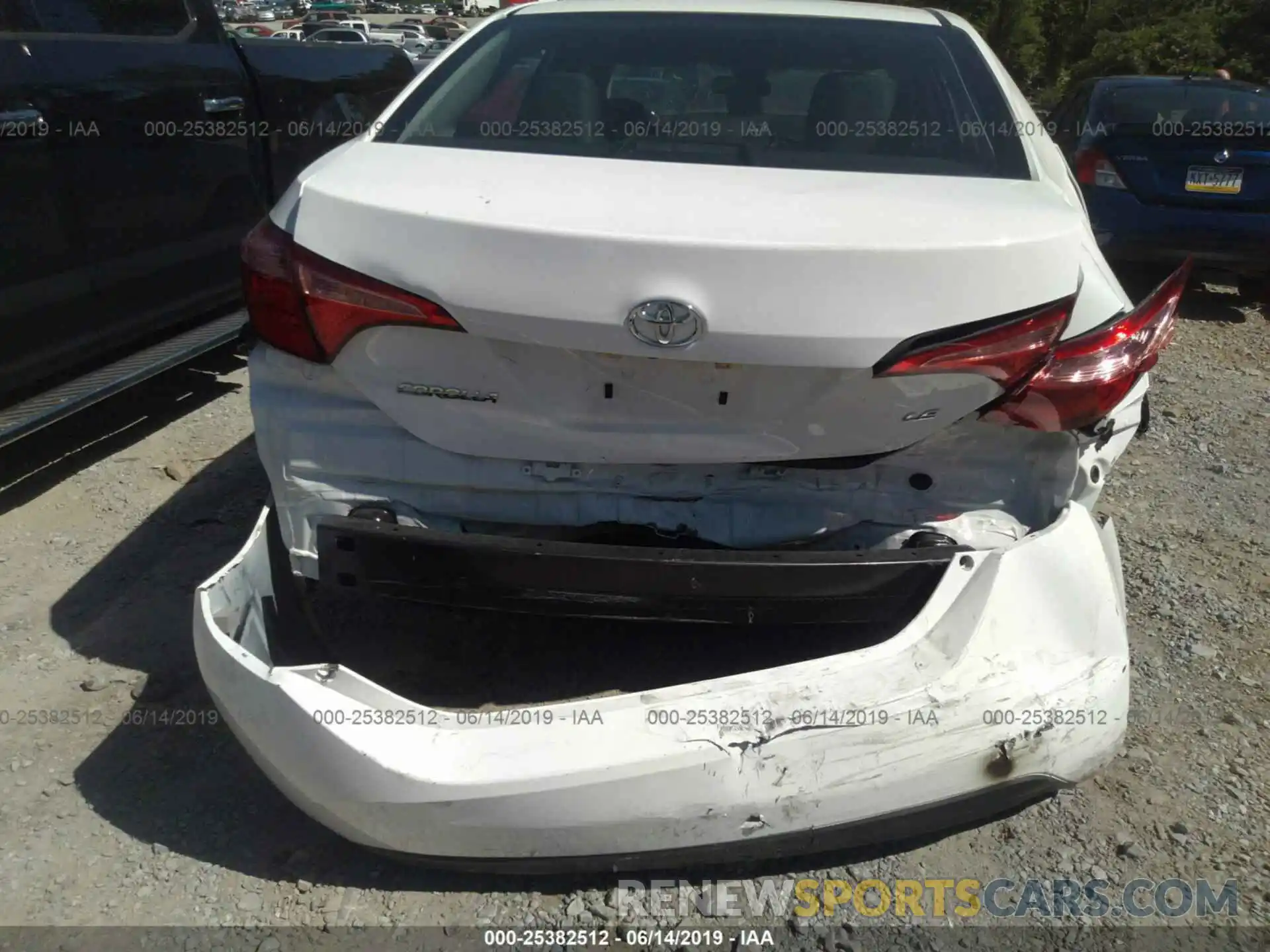 6 Photograph of a damaged car 5YFBURHE1KP878434 TOYOTA COROLLA 2019