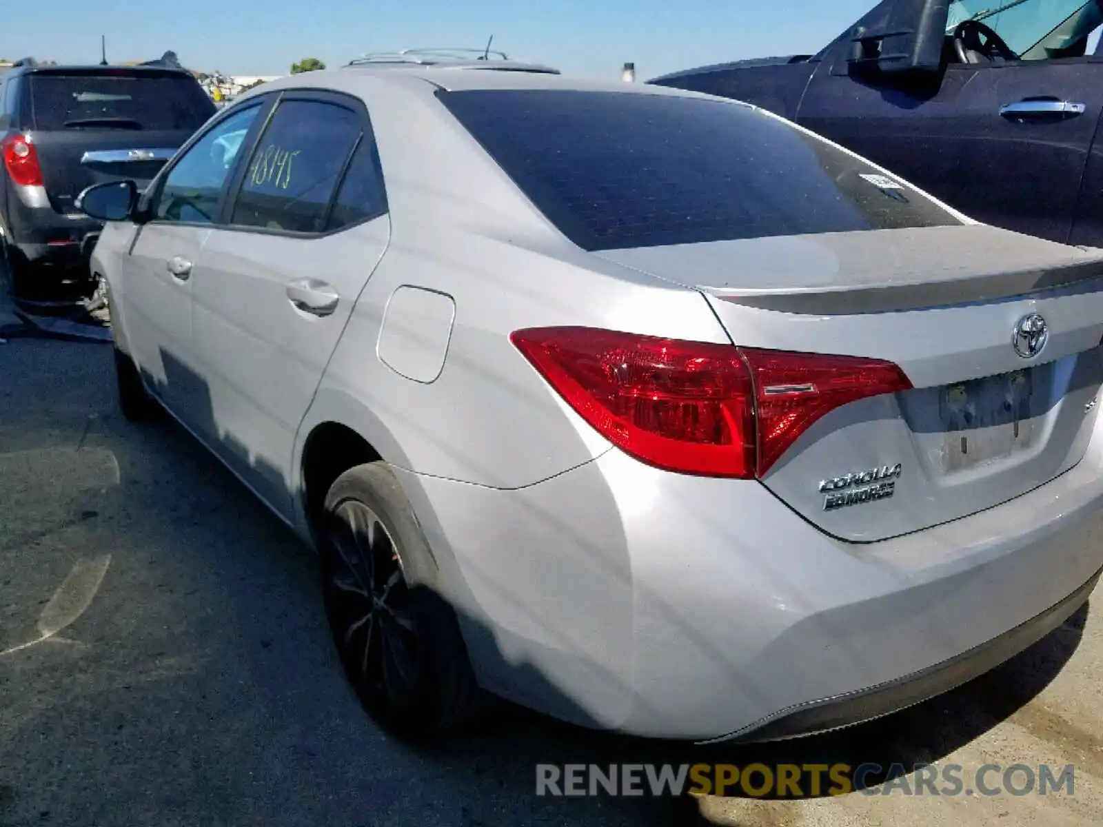 3 Photograph of a damaged car 5YFBURHE1KP880099 TOYOTA COROLLA 2019