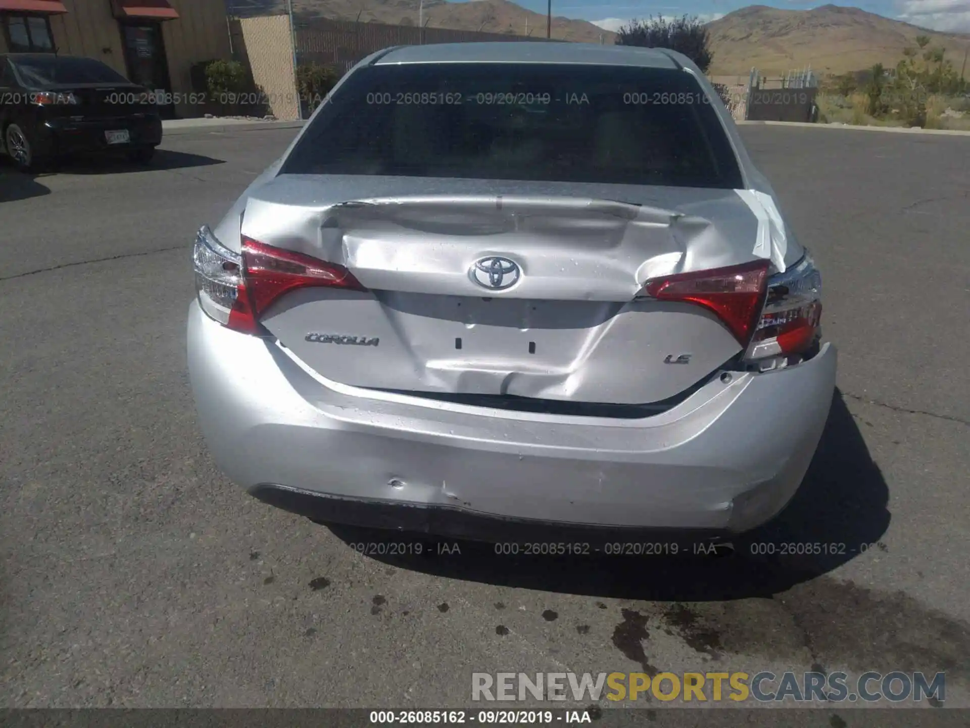 6 Photograph of a damaged car 5YFBURHE1KP880118 TOYOTA COROLLA 2019