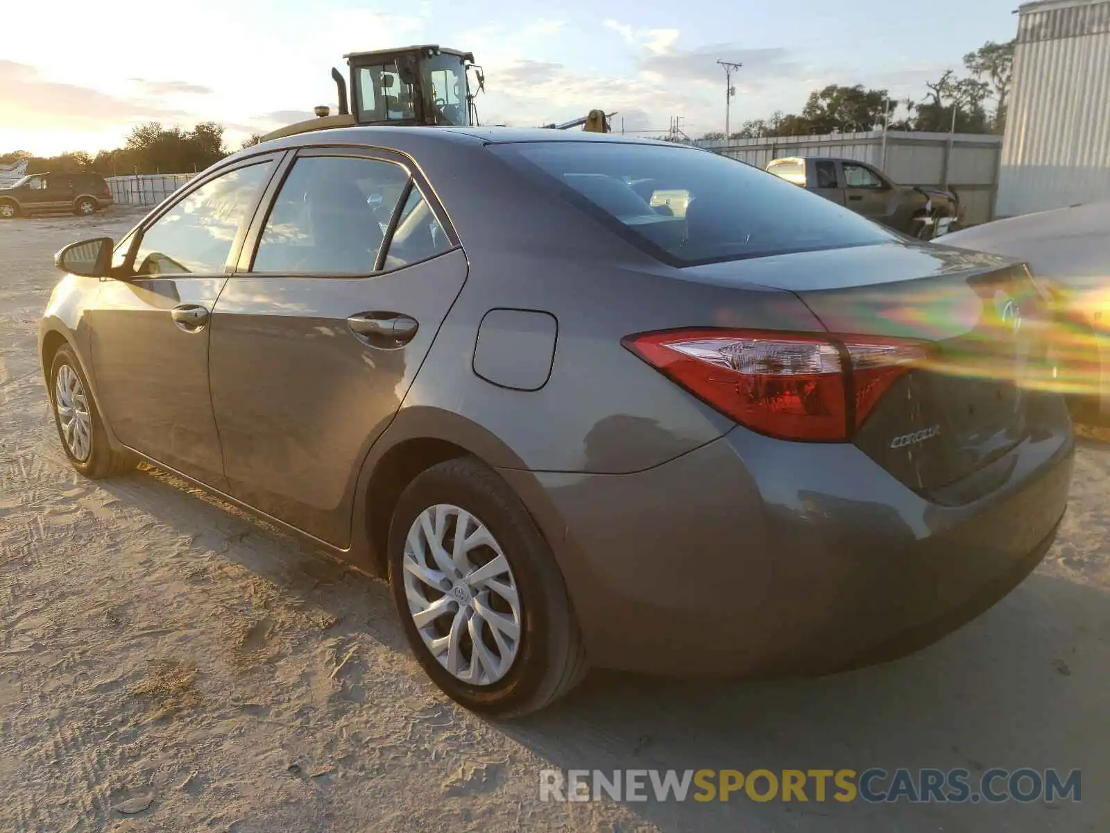 3 Photograph of a damaged car 5YFBURHE1KP881351 TOYOTA COROLLA 2019