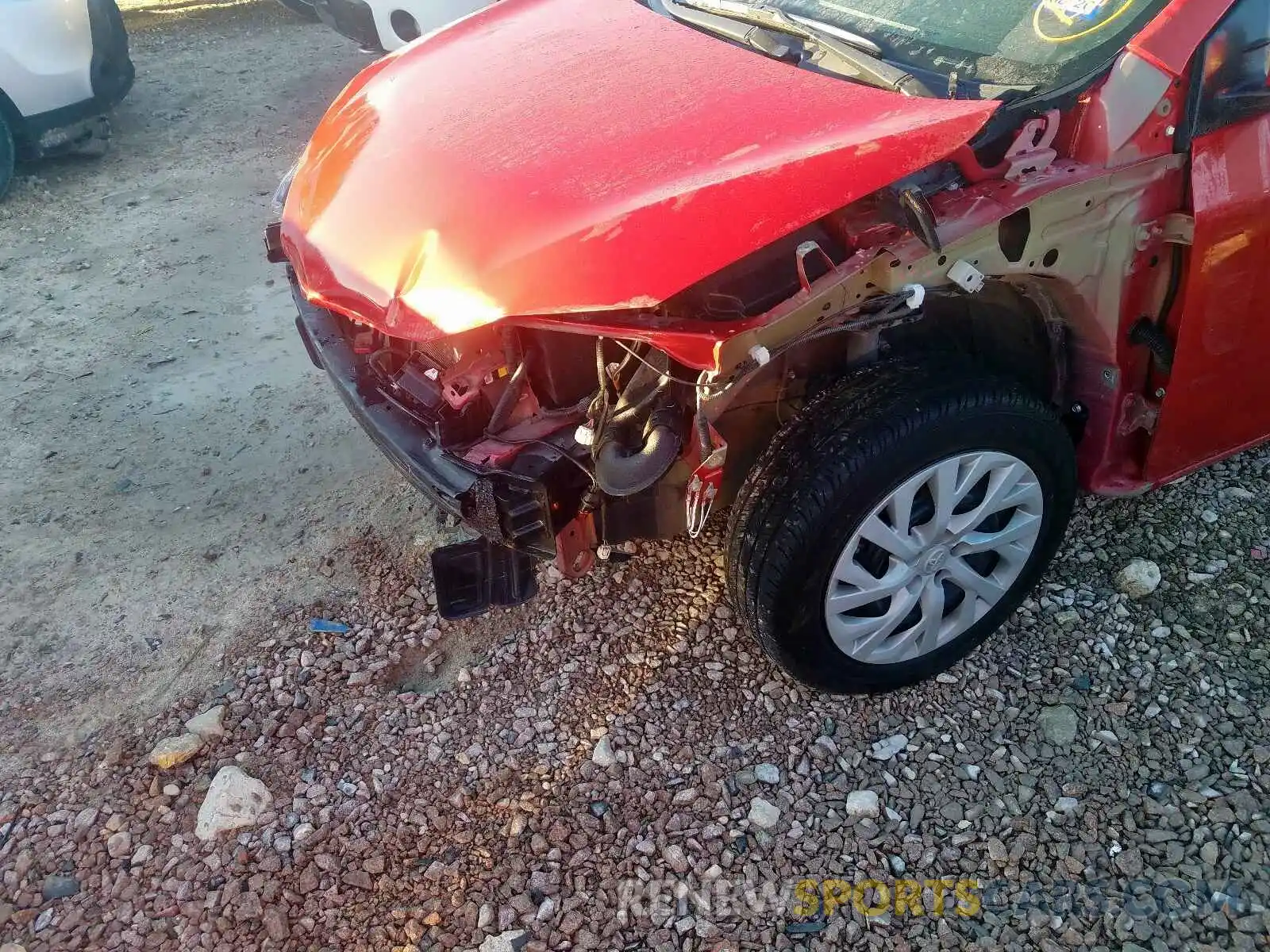 9 Photograph of a damaged car 5YFBURHE1KP881429 TOYOTA COROLLA 2019