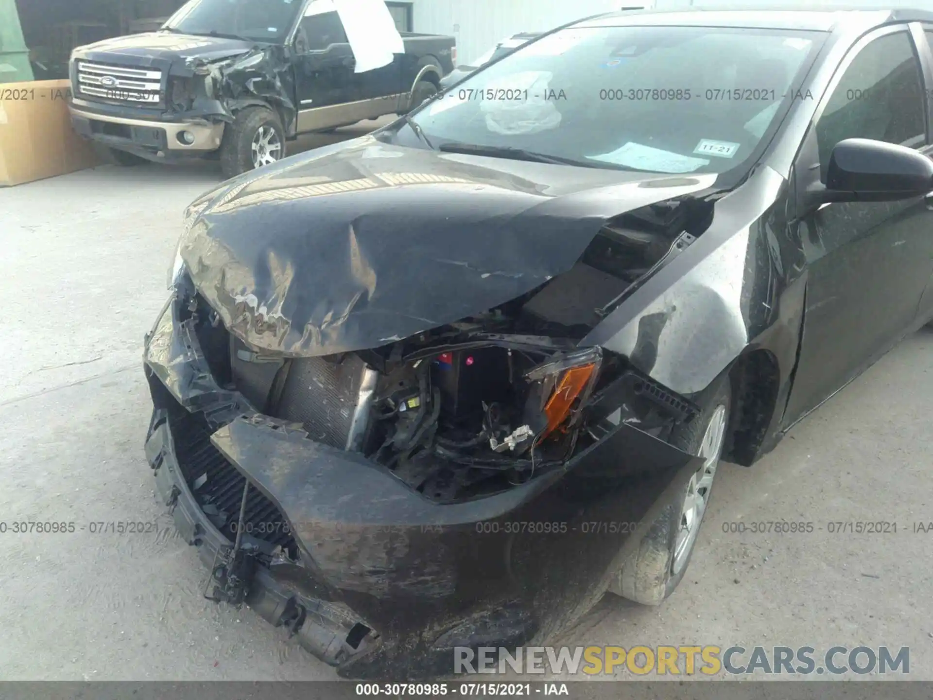 6 Photograph of a damaged car 5YFBURHE1KP881494 TOYOTA COROLLA 2019