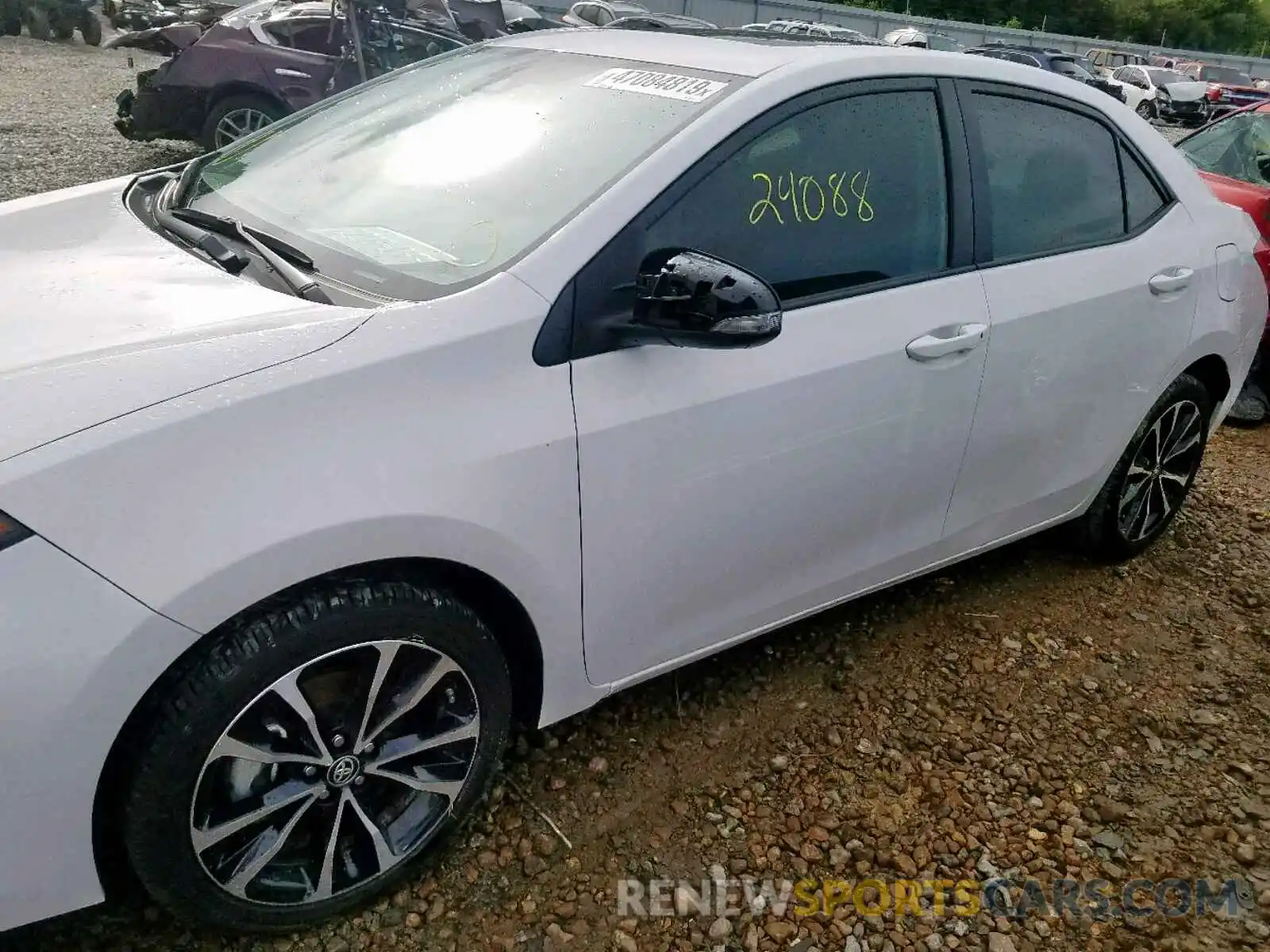 9 Photograph of a damaged car 5YFBURHE1KP881723 TOYOTA COROLLA 2019