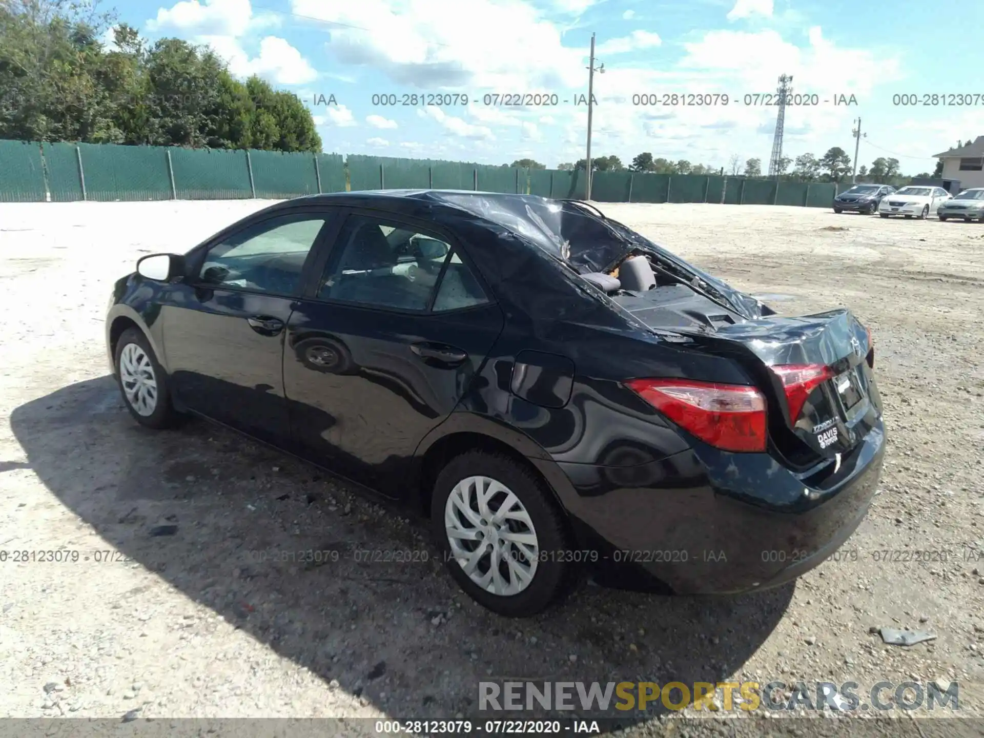 3 Photograph of a damaged car 5YFBURHE1KP882791 TOYOTA COROLLA 2019