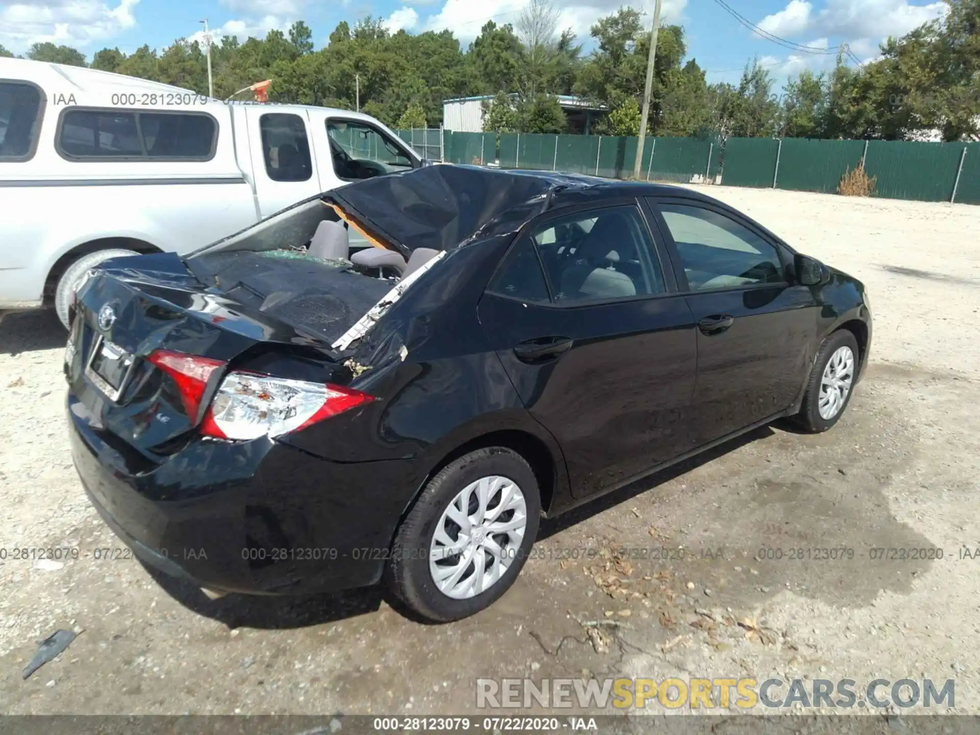 4 Photograph of a damaged car 5YFBURHE1KP882791 TOYOTA COROLLA 2019