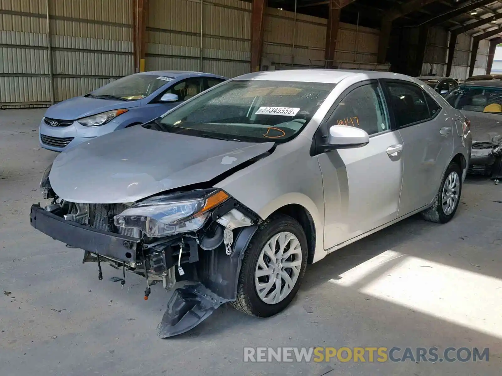 2 Photograph of a damaged car 5YFBURHE1KP883472 TOYOTA COROLLA 2019