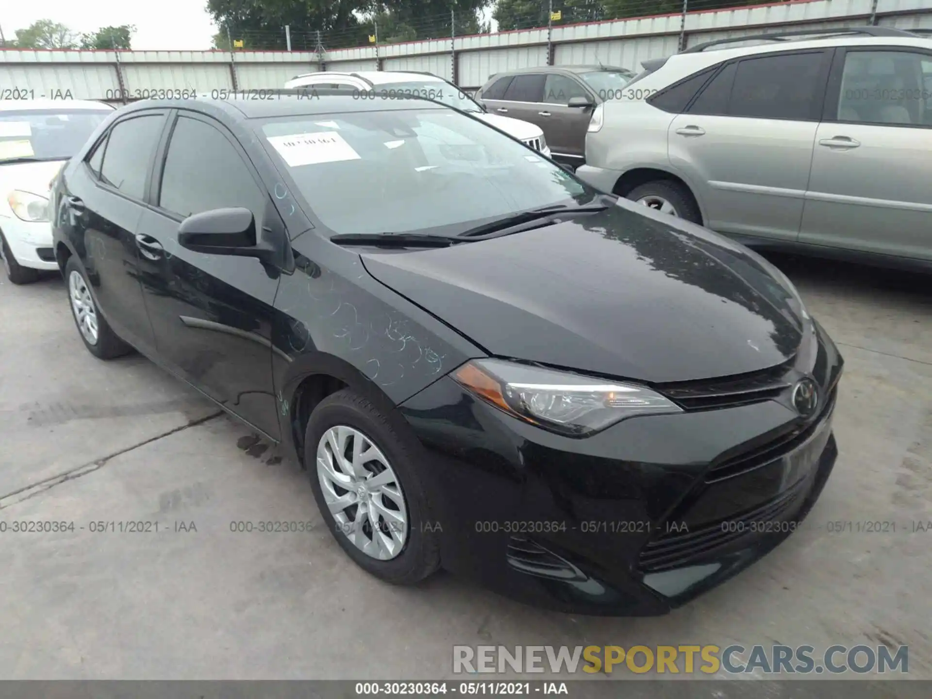 1 Photograph of a damaged car 5YFBURHE1KP884332 TOYOTA COROLLA 2019