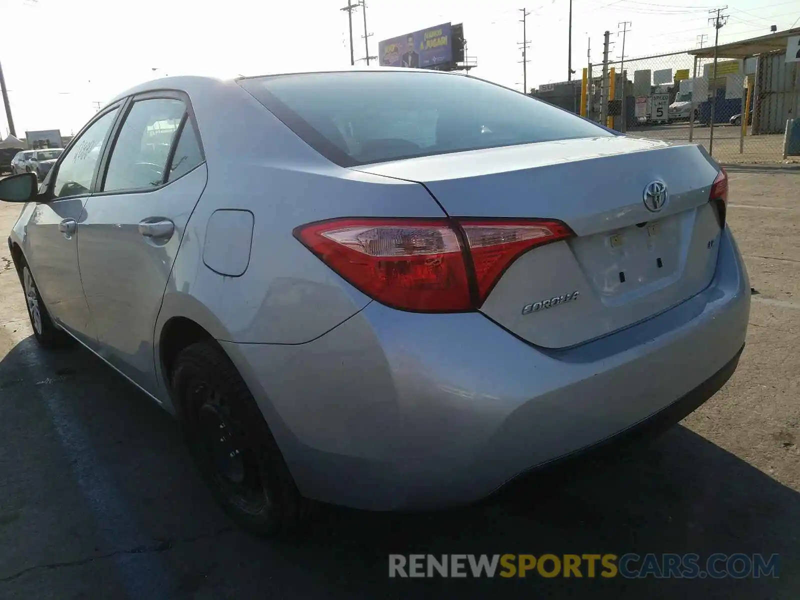 3 Photograph of a damaged car 5YFBURHE1KP884539 TOYOTA COROLLA 2019