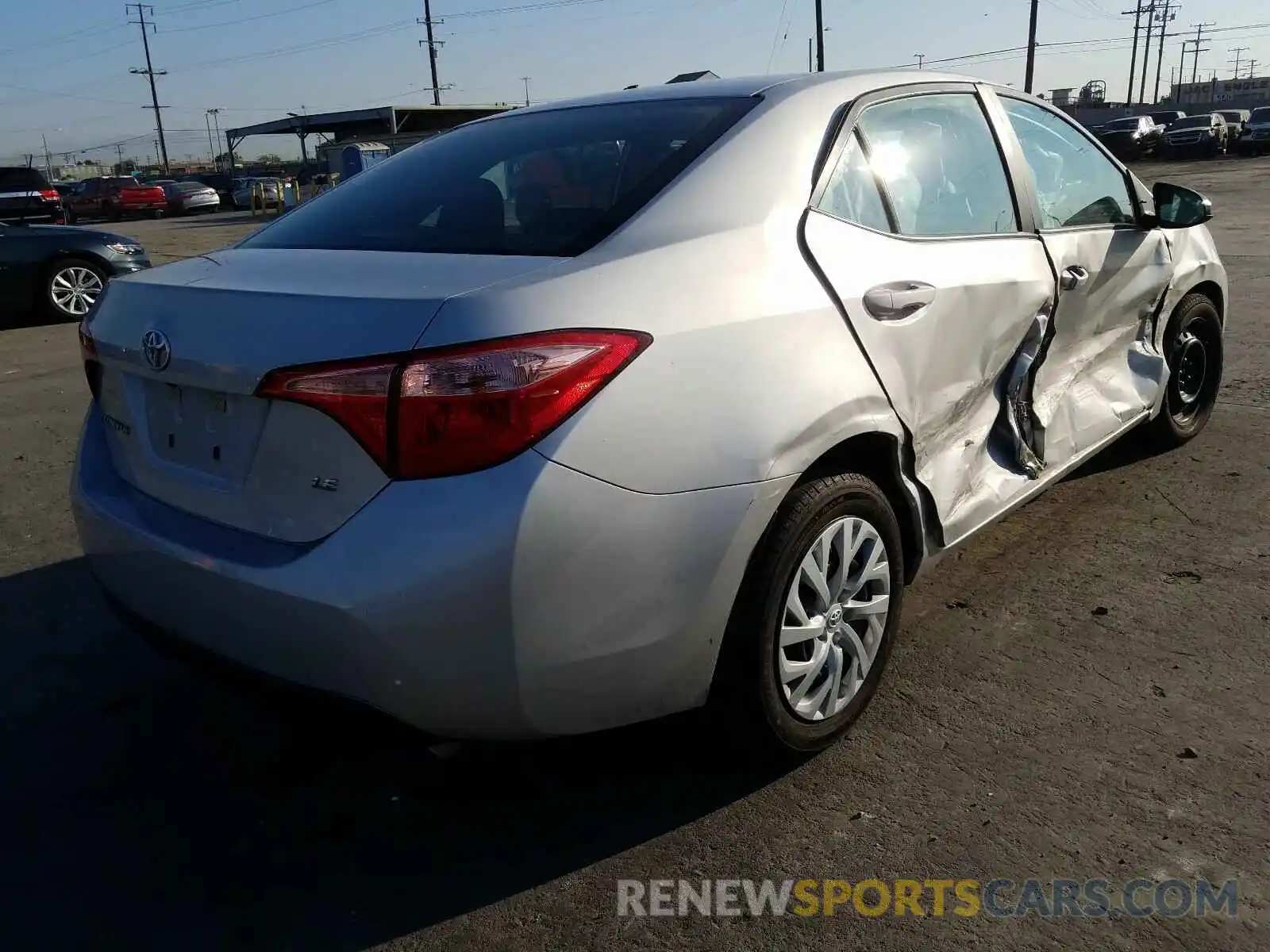 4 Photograph of a damaged car 5YFBURHE1KP884539 TOYOTA COROLLA 2019