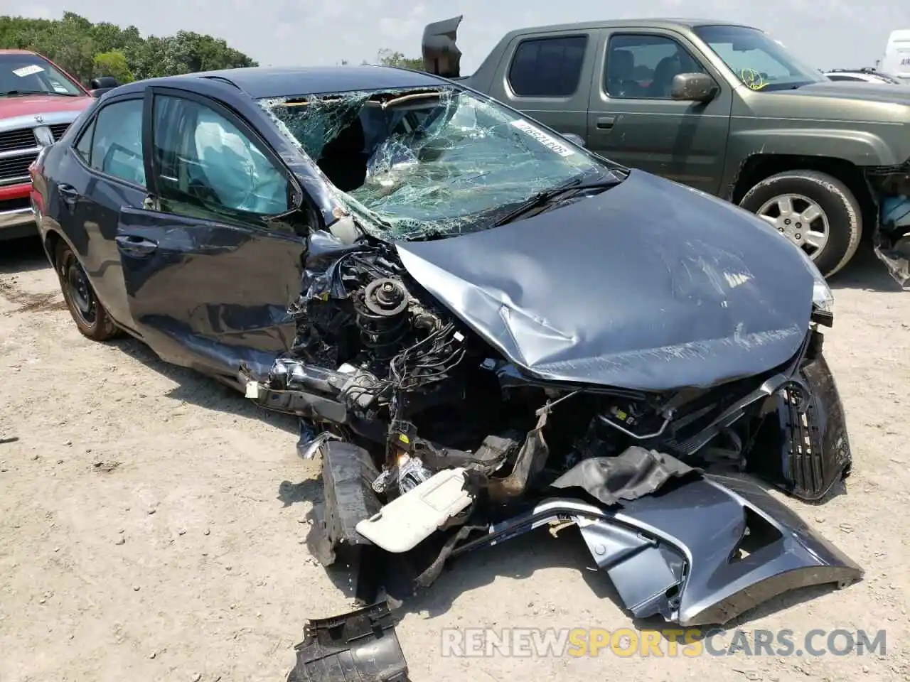 1 Photograph of a damaged car 5YFBURHE1KP884928 TOYOTA COROLLA 2019