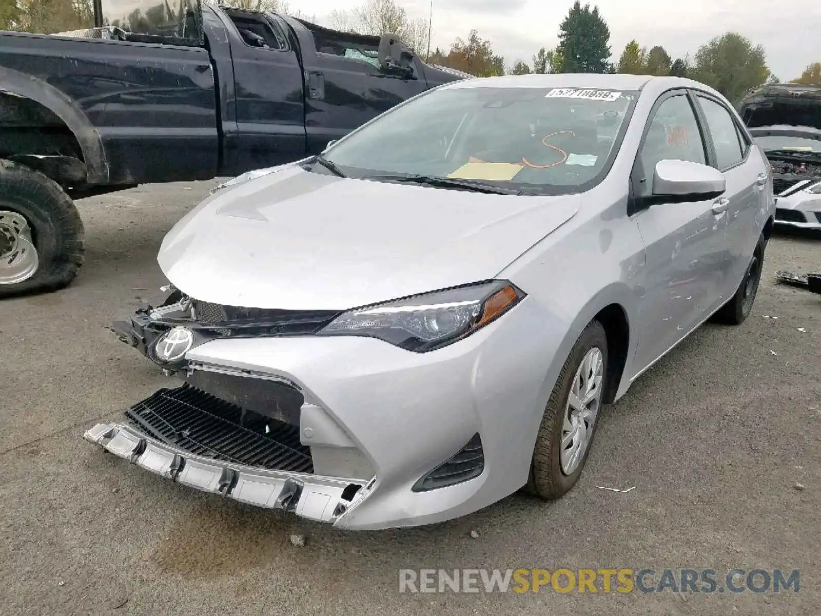 2 Photograph of a damaged car 5YFBURHE1KP885254 TOYOTA COROLLA 2019