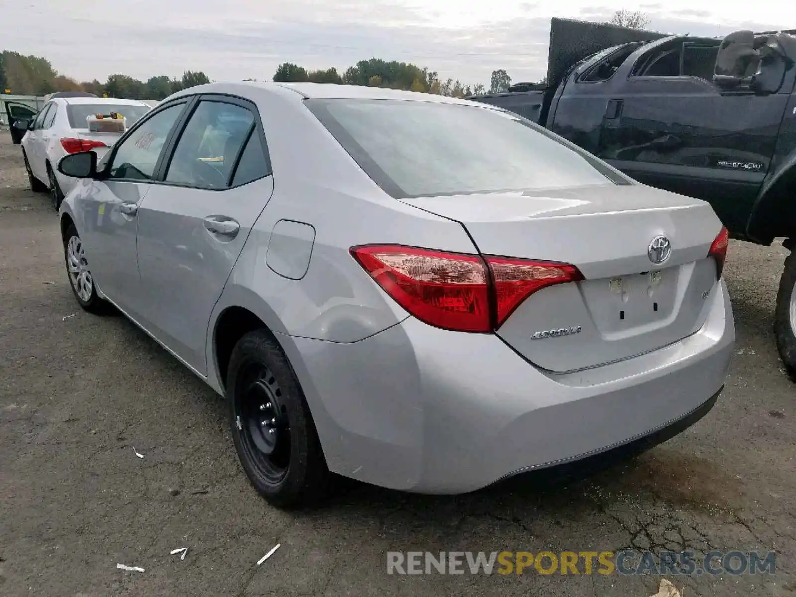 3 Photograph of a damaged car 5YFBURHE1KP885254 TOYOTA COROLLA 2019