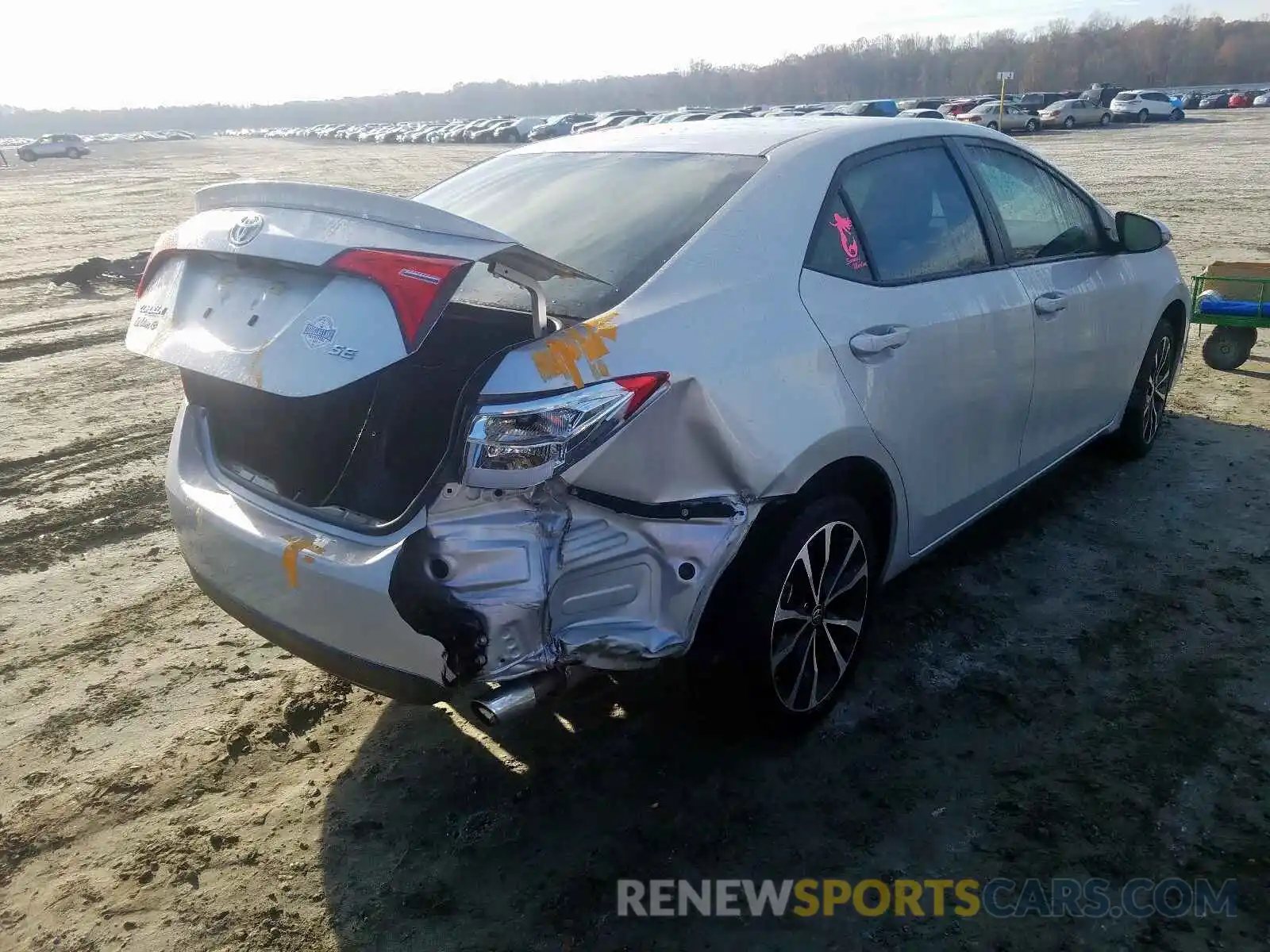 4 Photograph of a damaged car 5YFBURHE1KP885562 TOYOTA COROLLA 2019