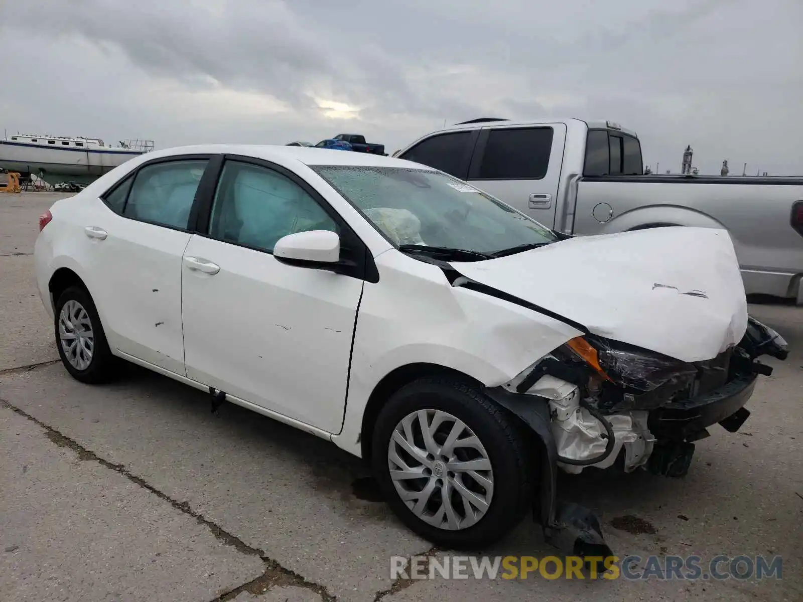 1 Photograph of a damaged car 5YFBURHE1KP885898 TOYOTA COROLLA 2019