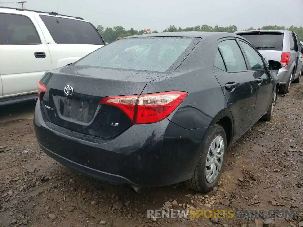 4 Photograph of a damaged car 5YFBURHE1KP885903 TOYOTA COROLLA 2019