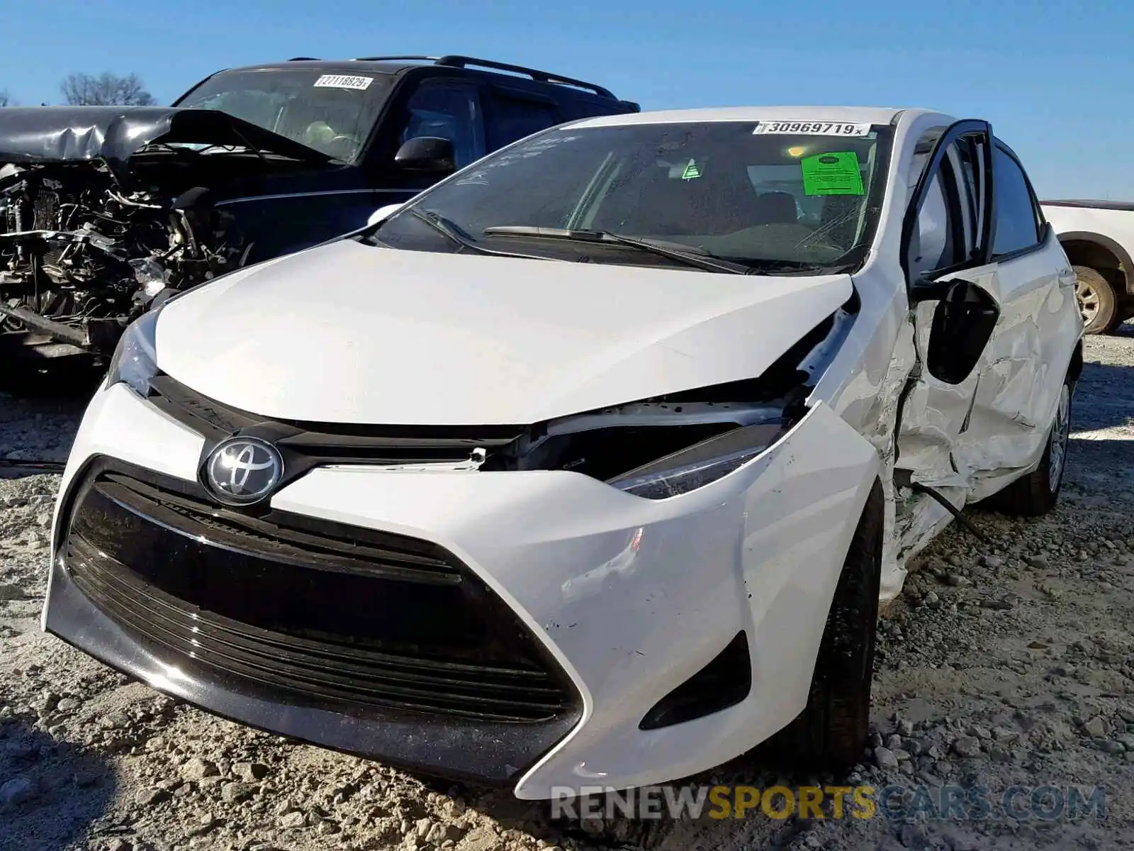 2 Photograph of a damaged car 5YFBURHE1KP886078 TOYOTA COROLLA 2019