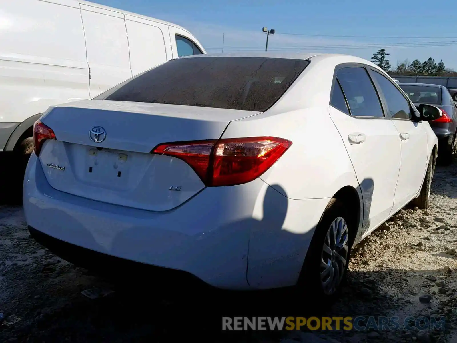 4 Photograph of a damaged car 5YFBURHE1KP886078 TOYOTA COROLLA 2019