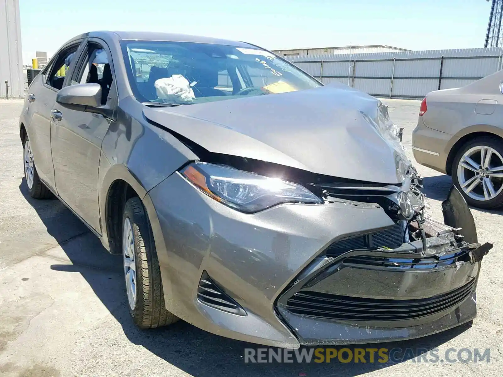 1 Photograph of a damaged car 5YFBURHE1KP886355 TOYOTA COROLLA 2019